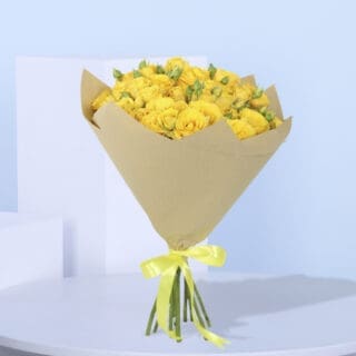 10 Stem Yellow Spray Roses Bouquet
