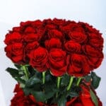 Signature Red Elegance Rose Box 2 02