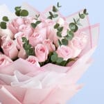 Pink Rose Bouquet & Rich Chocolate Cake 4 04