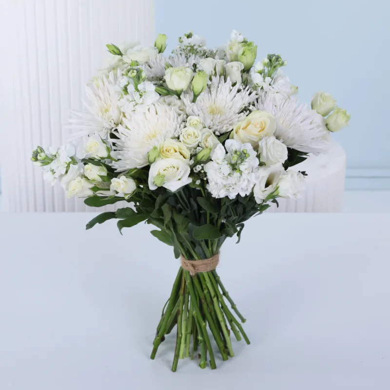 pure-white-floral-bunch_03 pure white floral bunch 03 1 scaled
