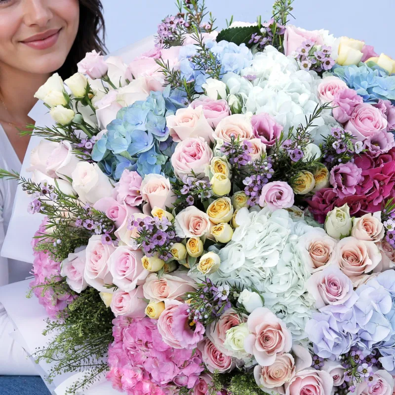 rosy elegance bouquet 02 scaled