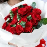 Luxury Rose Raffaello Cake Combo 2 luxury-rose-raffaello-cake-combo_02