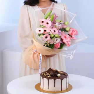 Dreamy Pastel Choco Ice Cream Cake Gift