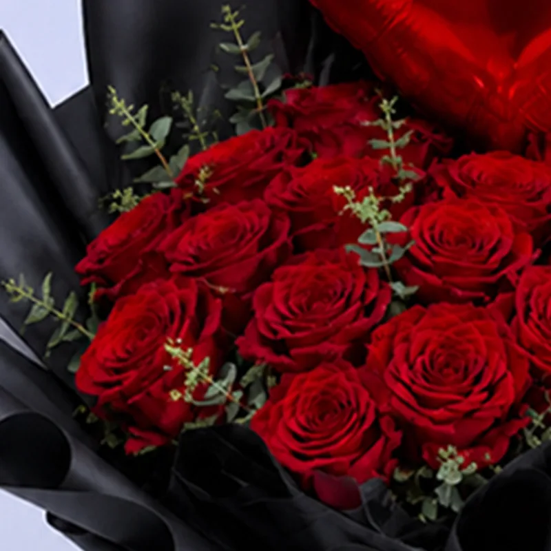 20-red-rose-anniversary-charm_04 20 red rose anniversary charm 04