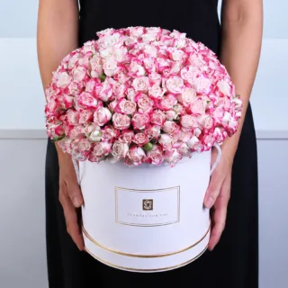 Double Colour Spray Rose Hat Box