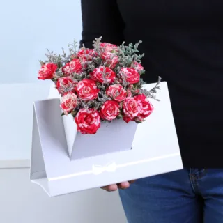 Double Colour Spray Rose White Envelope Box featuring 6 stems of fresh double-colour spray roses with delicate caspia arranged in a premium white envelope-style flower box.