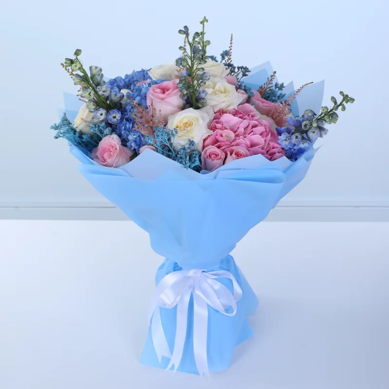 hydrangea-rose-harmony-bouquet_02 hydrangea rose harmony bouquet 02