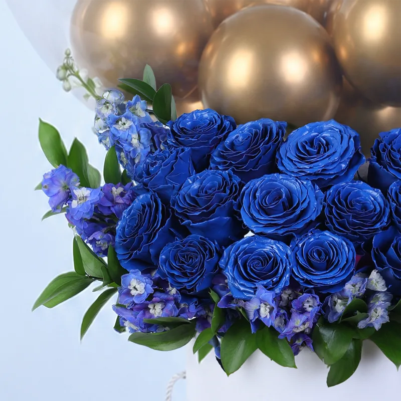 blue rose birthday balloon hat box 03