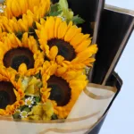 golden-sunflower-mango-cake-combo_05
