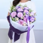 lavender-bloom-ferrero-bouquet