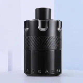 Azzaro The Most Wanted EDP Intense For Men 100ML woody aromatic fragrance with bergamot, lavender, liquor, and moss, ideal for formal wear and celebrations.