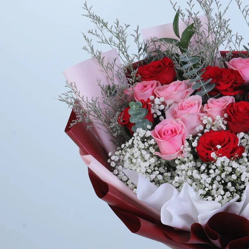 red pink rose bliss bouquet 03